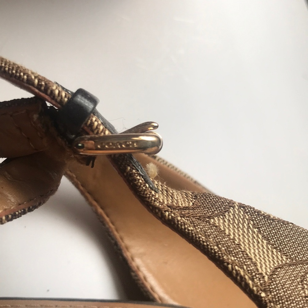 Shoes - Picture 6 of 7